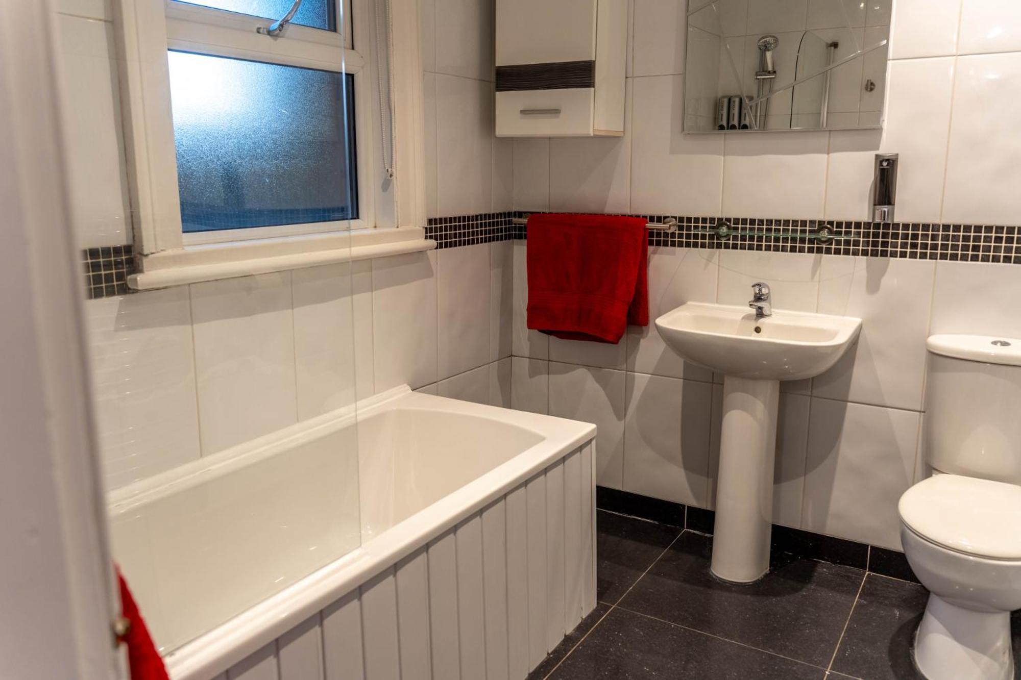 Lodging In Carrickfergus Centre エクステリア 写真